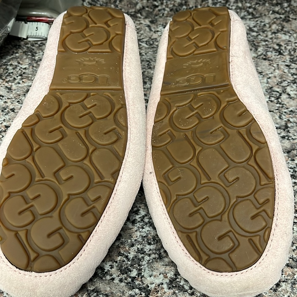 Authentic Ugg Slippers - image 4